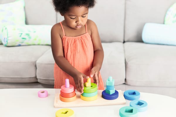 5 Fun Ideas for Toddler Colour Play