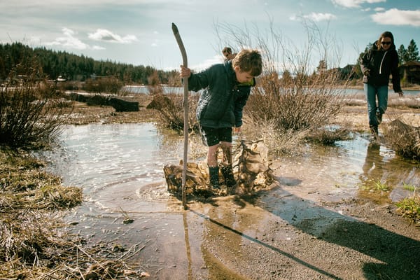 How to Get Reluctant Kids Outdoors